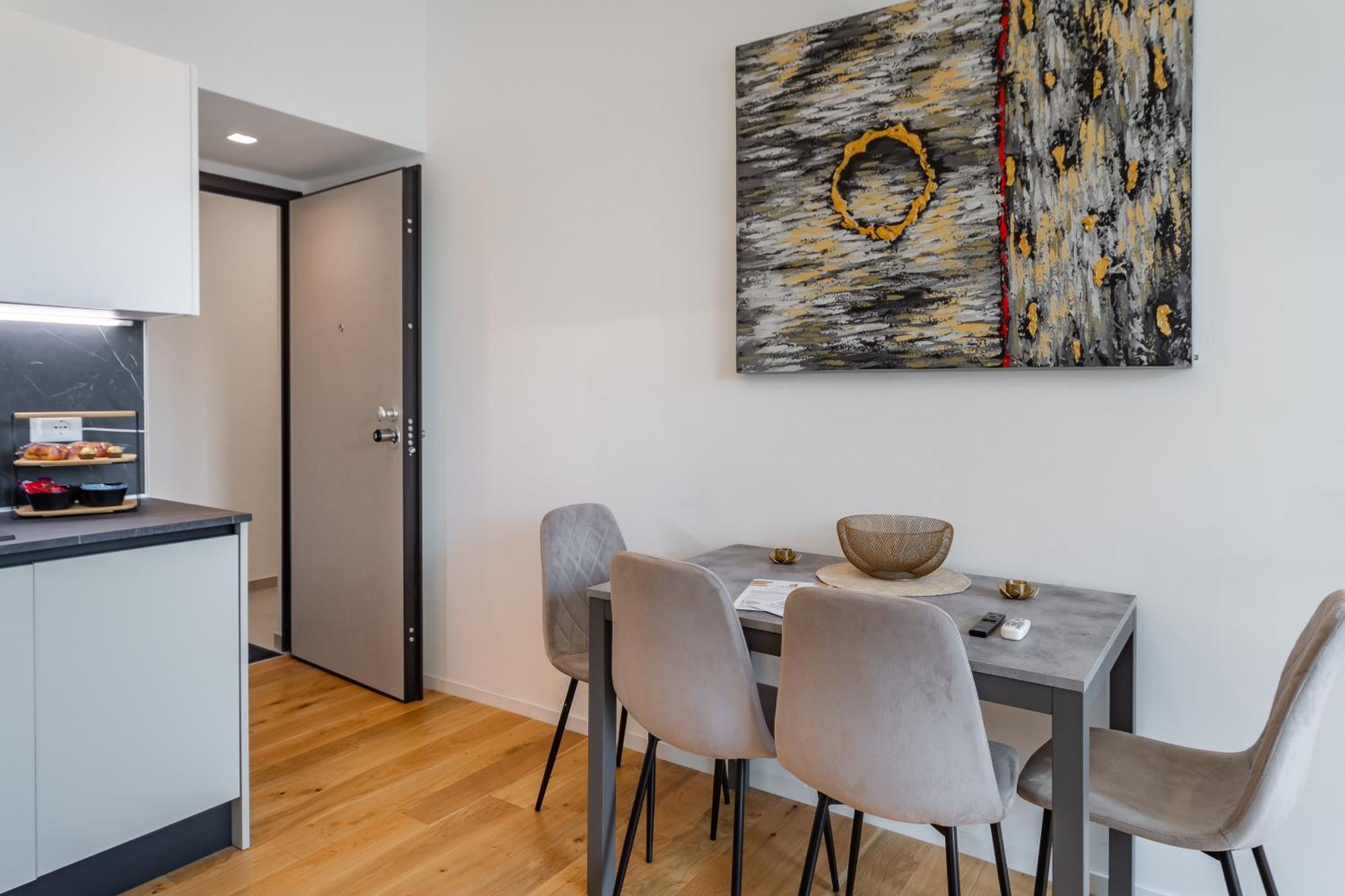 Moscova Luxury Home Милан Экстерьер фото
